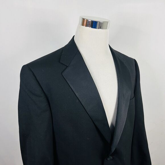 Hart Schaffner Marx 42R Tuxedo Jacket 100% Wool Black Two Button Lined Vented - Picture 1 of 8